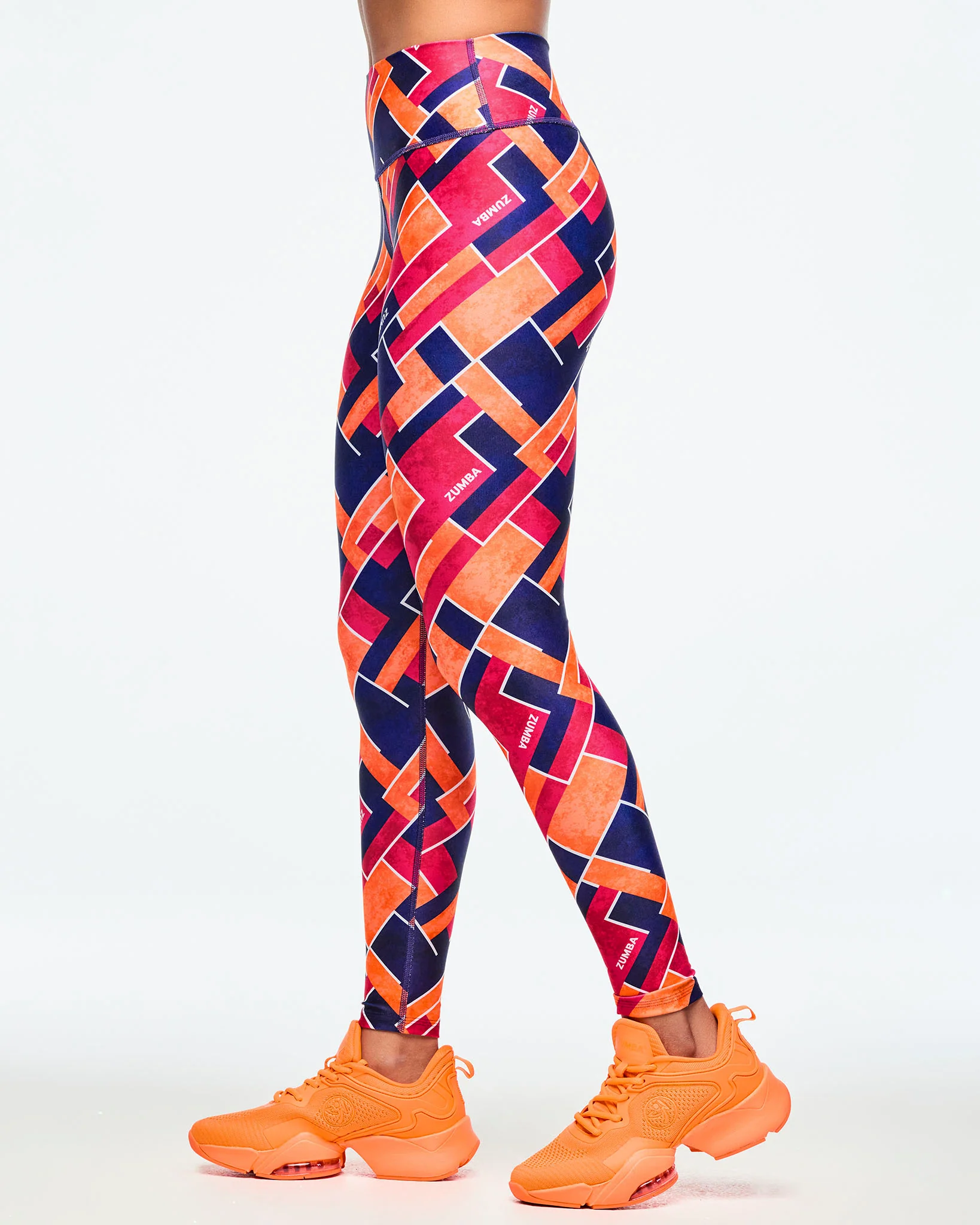 Class of 2001 High Waisted Ankle Leggings - Image 9