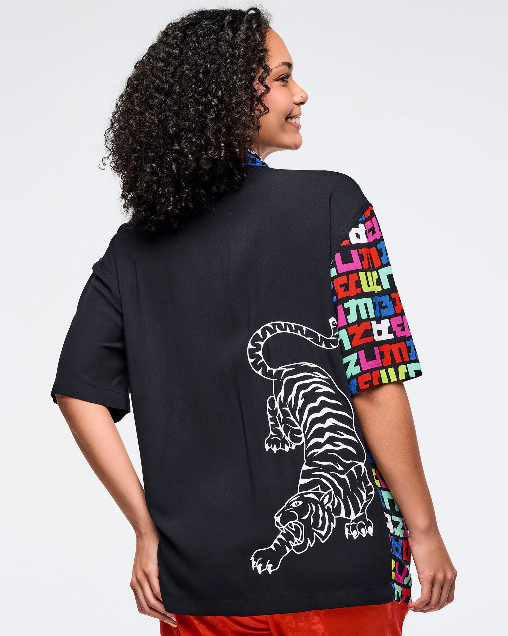 Eastern Flavor Men's Short Sleeve Button Up - Image 6