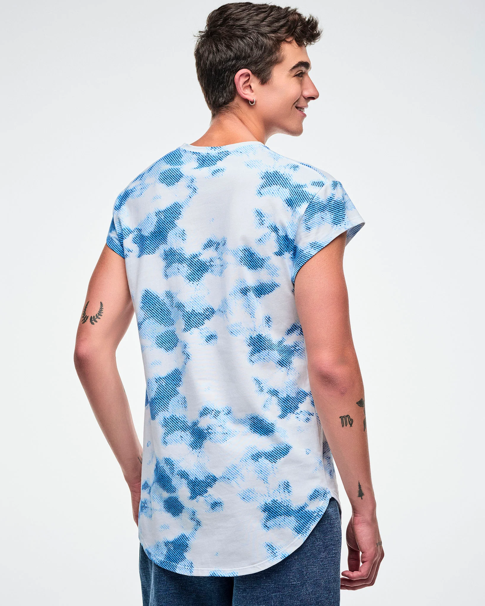Jean Jamz Men's Round Hem Tee - Image 2