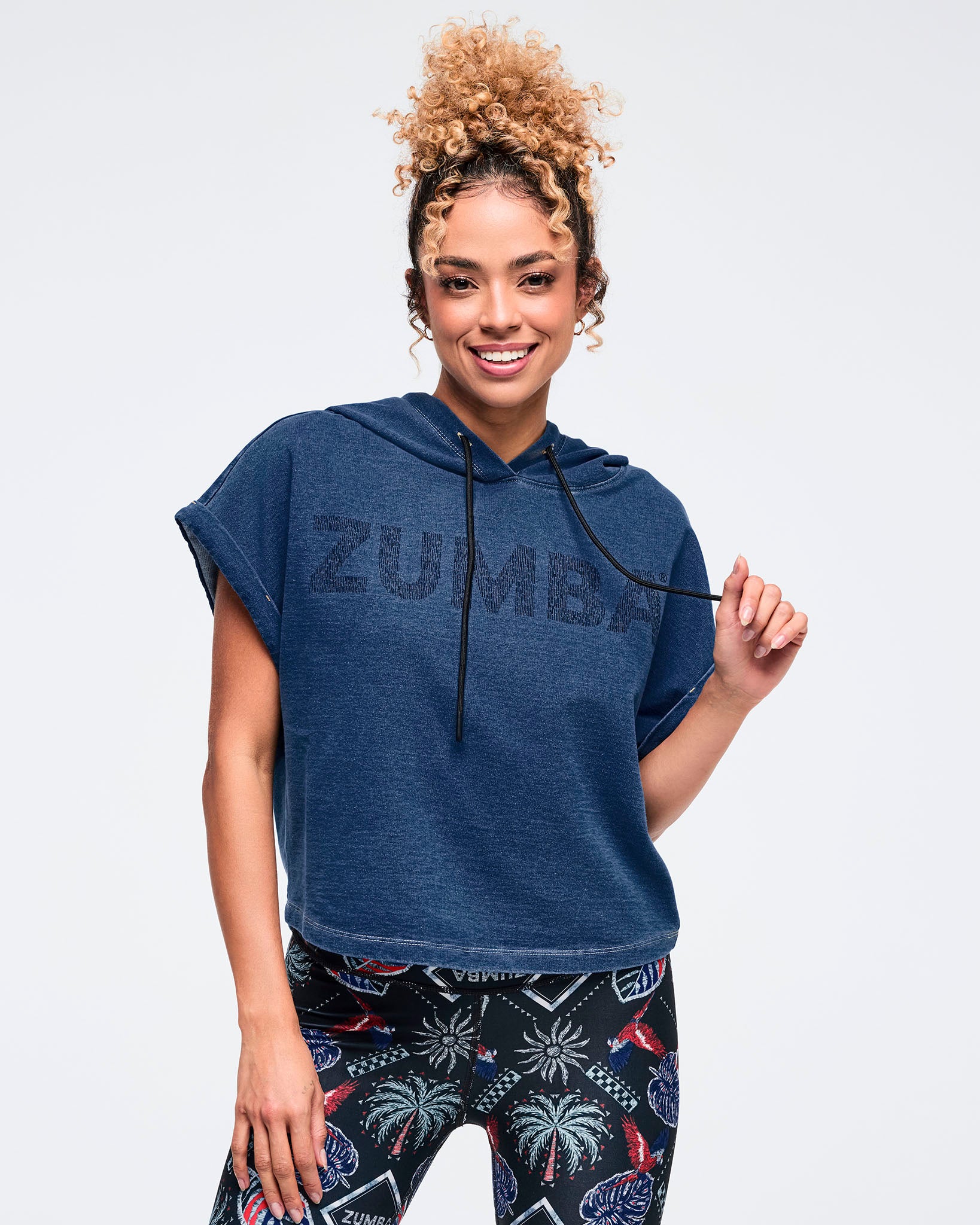 Latin Movement Short Sleeve Crop Pullover Hoodie - Image 2