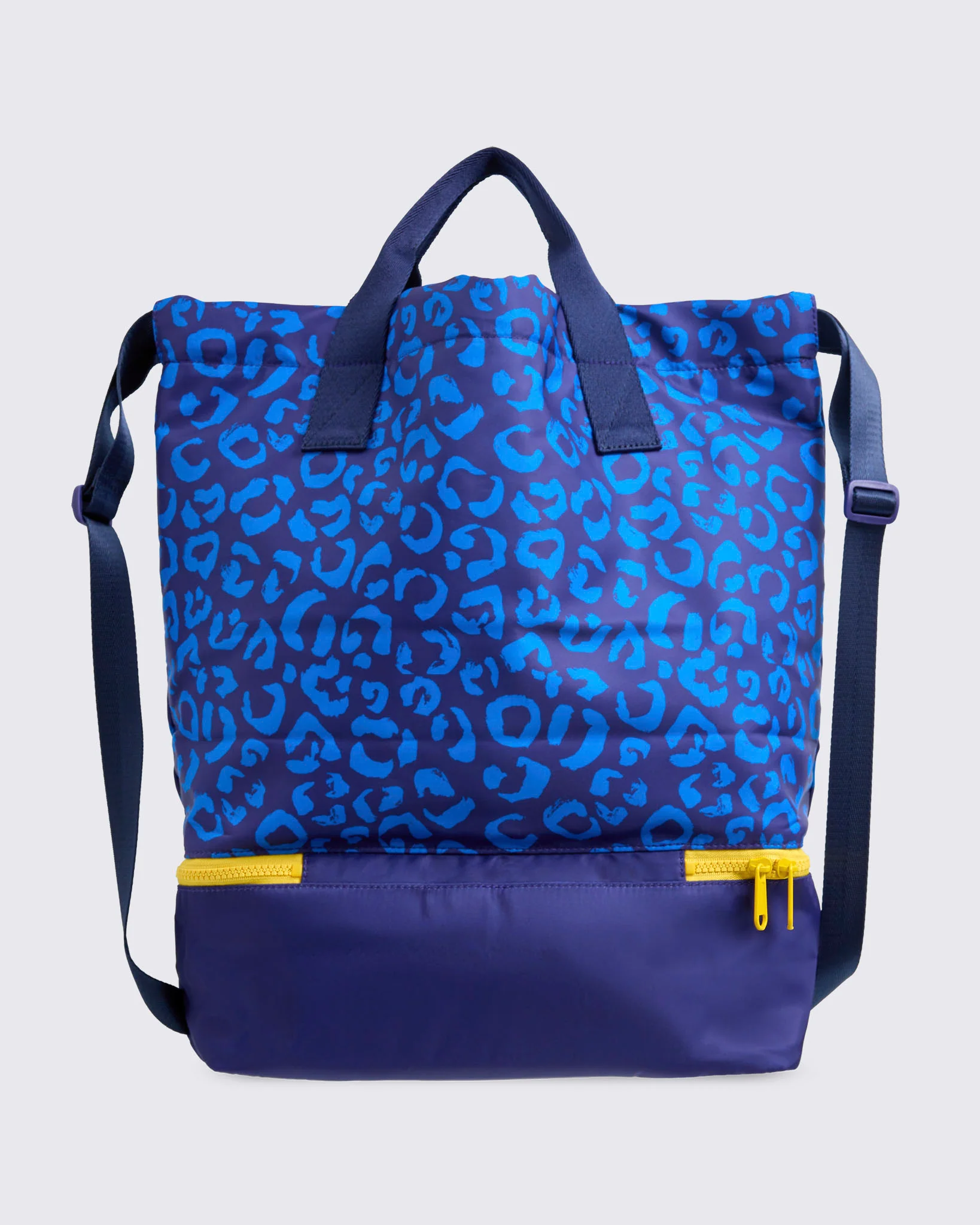 Sizzlin' 2-Way Bag With Shoe Compartment - Image 8