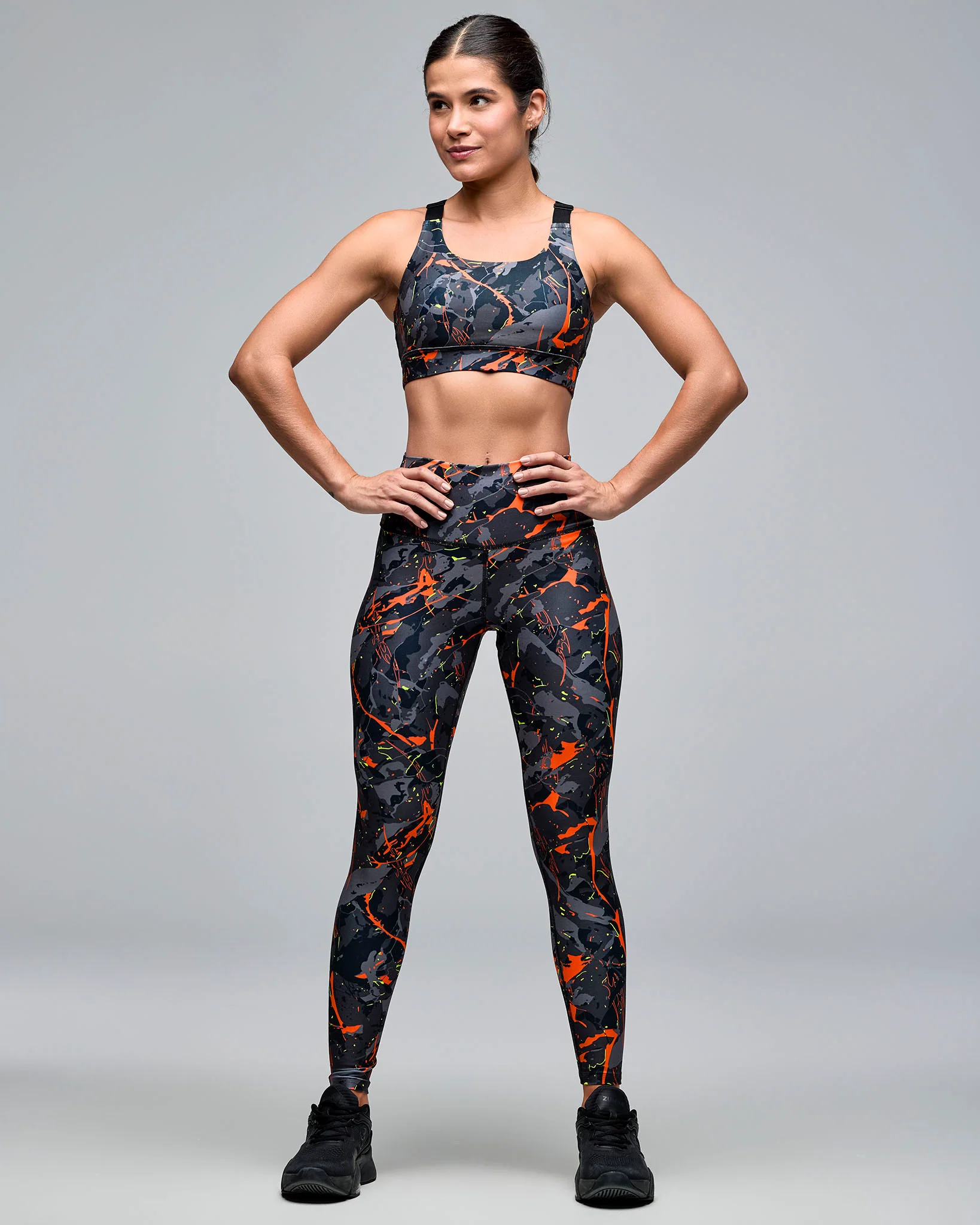 STRONG iD Scoop Neck Adjustable Cross Back Bra - Image 3