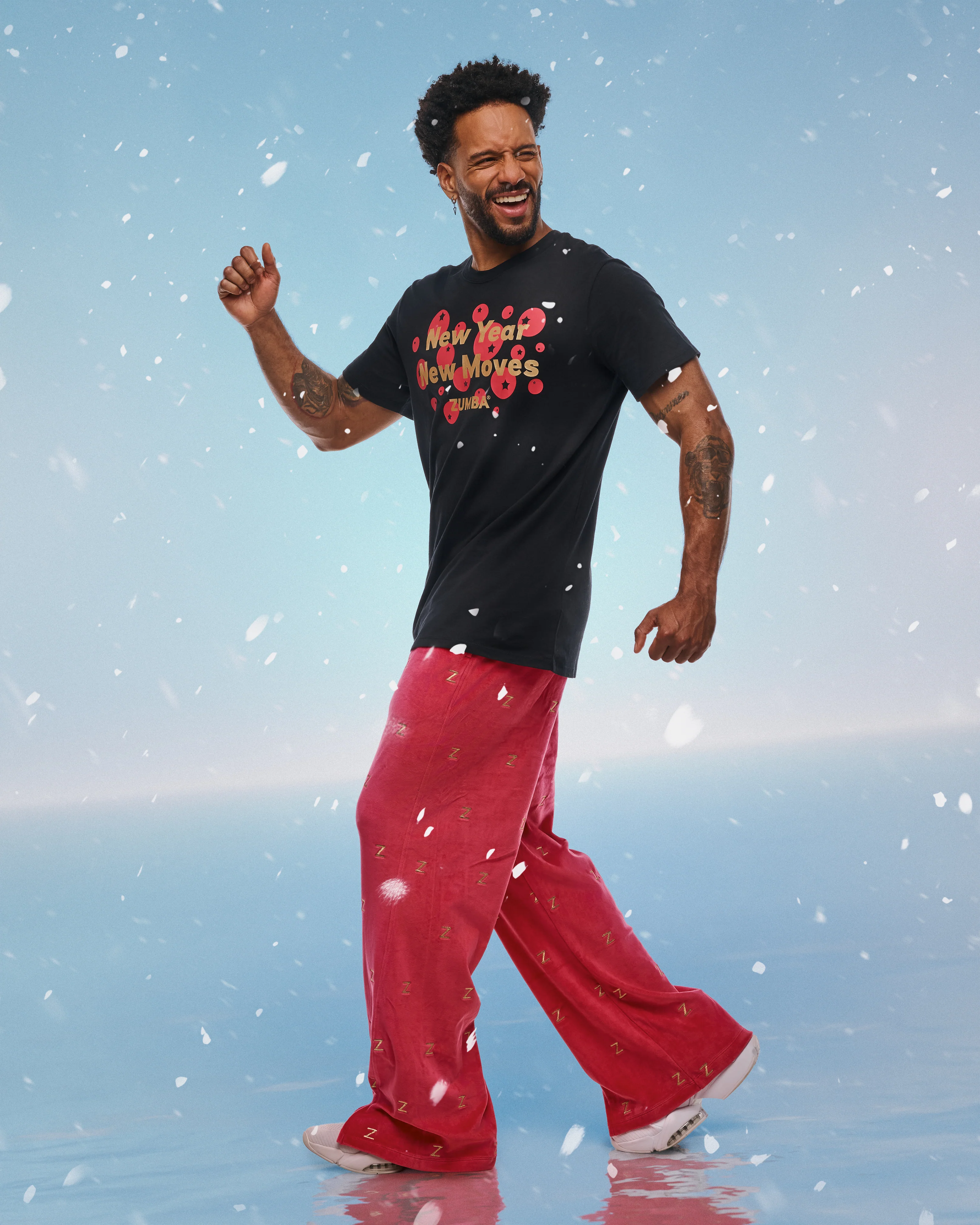 Zumba Holiday Unisex Crew Neck Tee - Black - Image 4